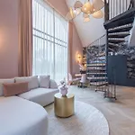 ヴァン デル ヴァルク デン ハーグ ホテル