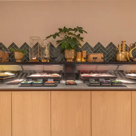 Der Valk Den Haag 4*