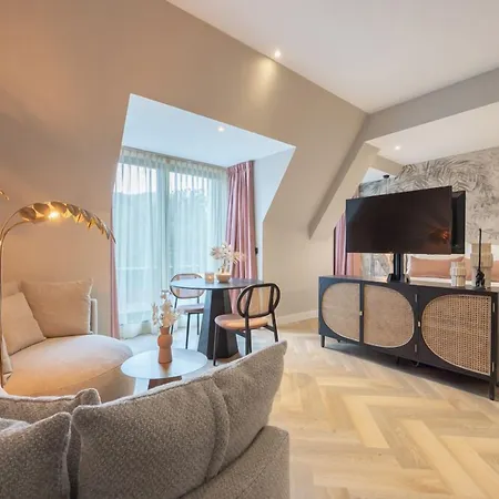 Hotel Der Valk Den Haag 4*