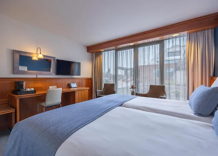 فندق Der Valk Den Haag 4*