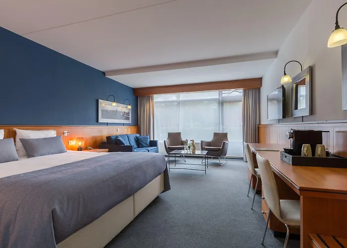 Der Valk Den Haag 4*