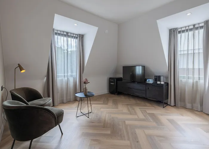 Der Valk Den Haag فندق فاسّينار