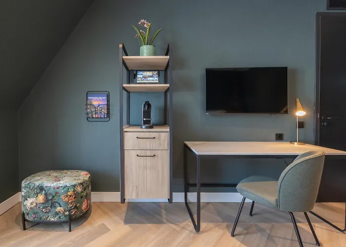 Der Valk Den Haag 4*