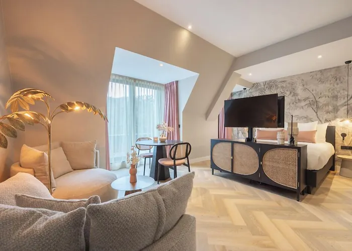 Hotel Der Valk Den Haag 4*